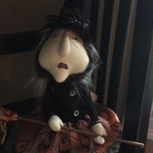 Meet your Posher, Leah